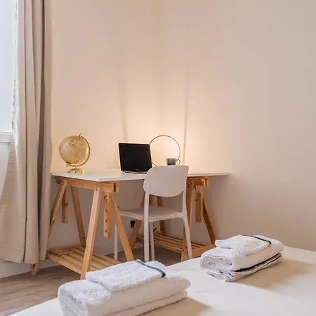 Douce Escale A La Cite Appartement Carcassonne Buitenkant foto